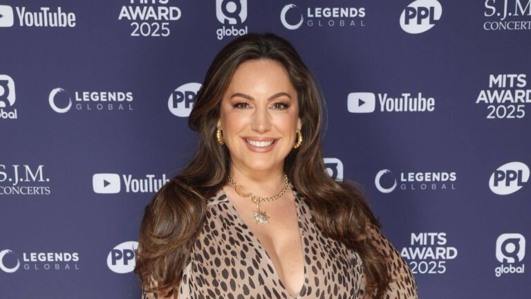 The Rise of Kelly Brook: From Small-Town Girl to International Icon