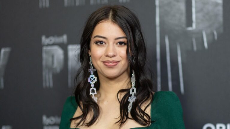 The Rise of Amber Midthunder: A Star Redefining Hollywood The Rise of Amber Midthunder: A Star Redefining Hollywood