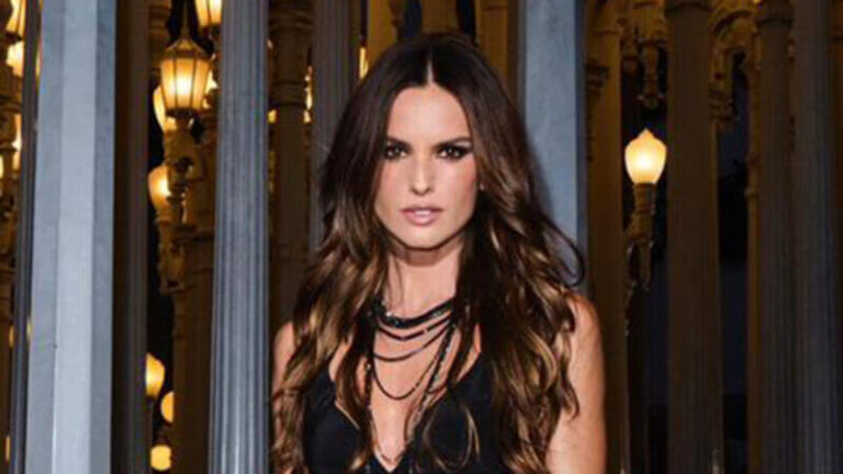 Izabel Goulart: The Journey of a Brazilian Supermodel Izabel Goulart: The Journey of a Brazilian Supermodel